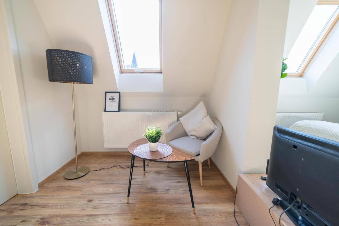 Fullhouse - Zwickau - F45 Apartments - Smarttv - Nespresso Luaran gambar