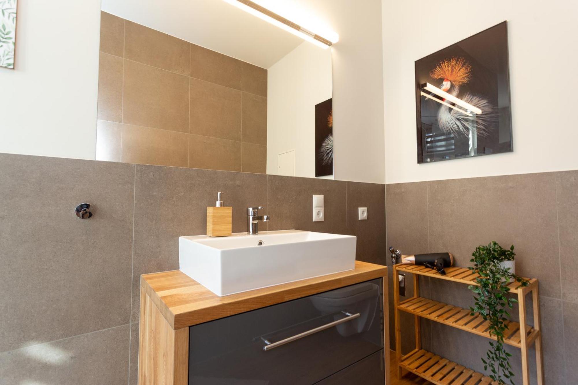 Fullhouse - Zwickau - F45 Apartments - Smarttv - Nespresso Luaran gambar